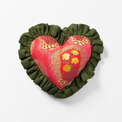 Cushion Heart With Frill - Svenskt Tenn Online - Catleya, Red, Josef Frank/Svenskt Tenn