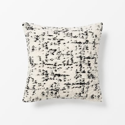 Cushion Speck Monochrome | Svenskt Tenn