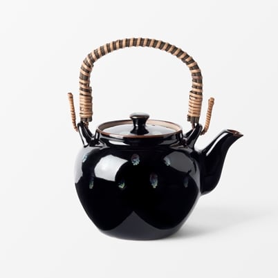 Teapot Japan - Width 17 cm, Height 19 cm, Black | Svenskt Tenn
