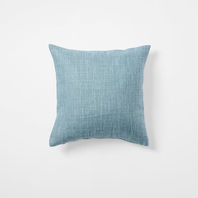 Cushion Svenskt Tenn Linen - Svenskt Tenn Online - Width 40 cm, Length 40 cm, Misty Blue, Svenskt Tenn
