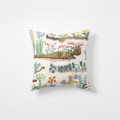 Cushion Primavera - Length 40 cm Width 40 cm, Linen, Primavera, Multi, Josef Frank/Svenskt Tenn | Svenskt Tenn