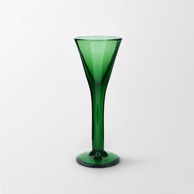 Schnapps Glass Green - Svenskt Tenn Online -  Diameter 5,5 cm Height 15 cm, Glass, Green, Reijmyre Glasbruk