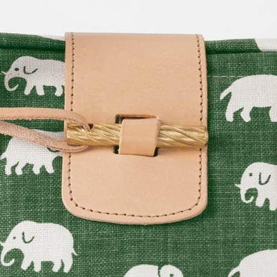 Weekend bag Elefant - Green | Svenskt Tenn