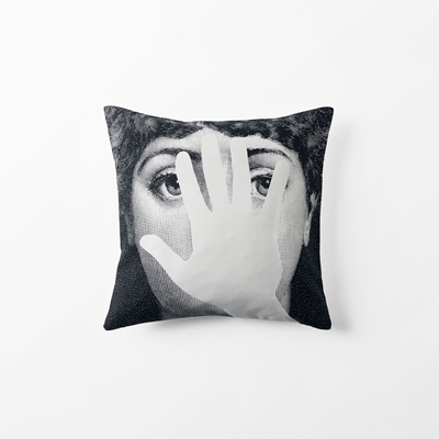 Cushion Fornasetti - Svenskt Tenn Online - Width 40 cm, Length 40 cm, Cotton, Mano, Black White, Fornasetti
