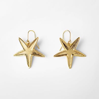 Earrings Starfish - Length 4,5 cm, Gold plated Pewter, Estrid Ericson | Svenskt Tenn