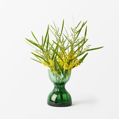 Vase Iris - Ø10,5 cm Height 14 cm, Glass, Green, Ann Wåhlström | Svenskt Tenn