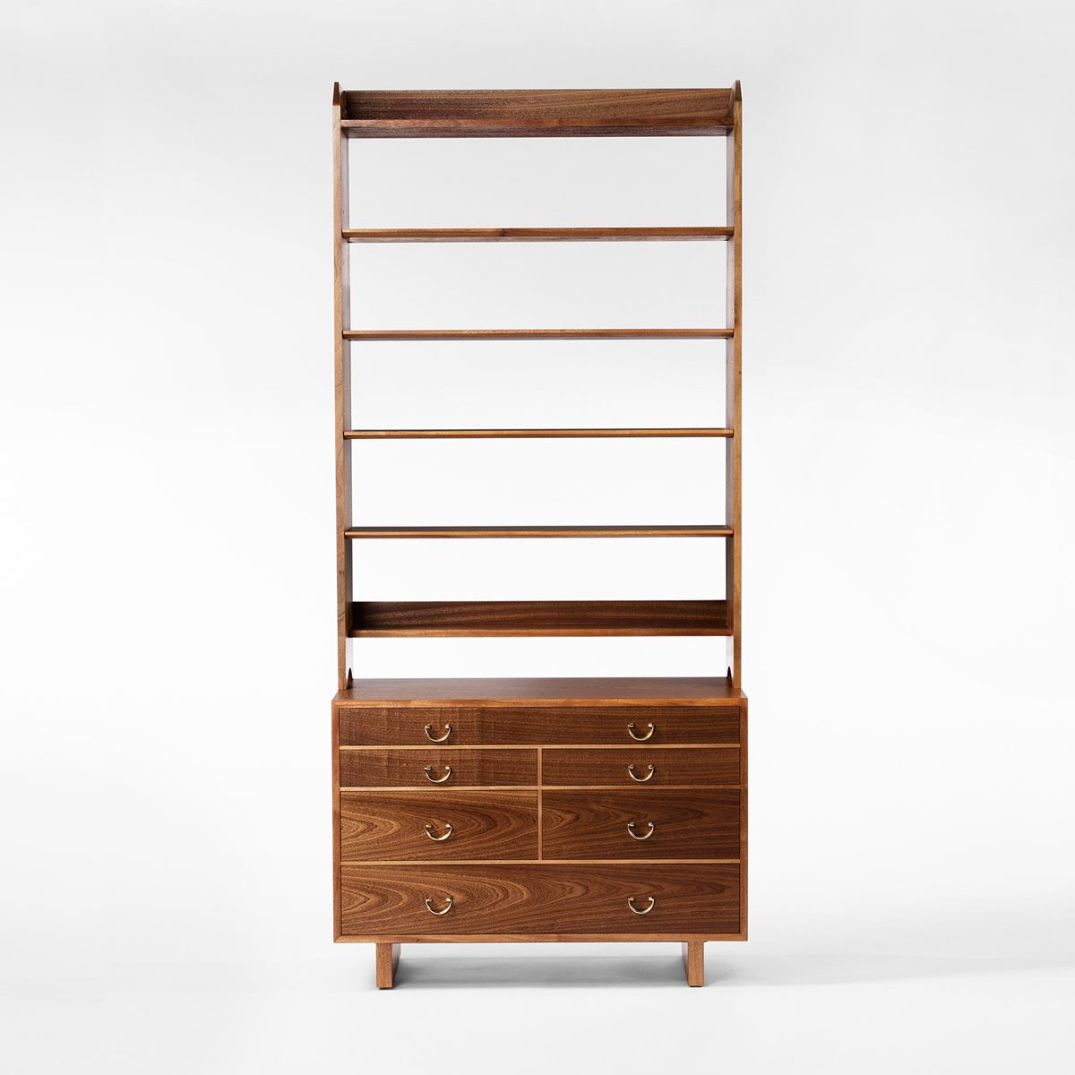 Bookcase 2112 - Mahogany, Shelf with chest, Josef Frank | Svenskt Tenn