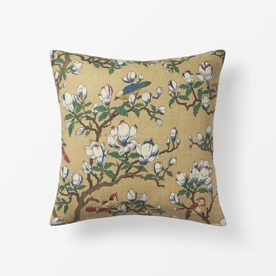 Cushion Japanese Magnolia - Yellow | Svenskt Tenn