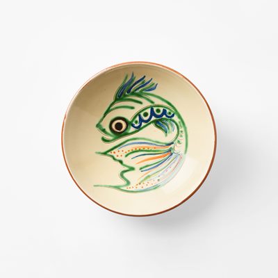 Plate Fish - Svenskt Tenn Online - Ø20 cm, Ceramics, Green, Datcha