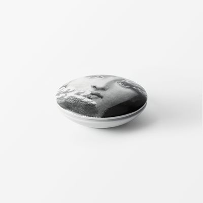 Bowl with Lid Fornasetti - Svenskt Tenn Online - Ø11 cm, Porcelain, 139, Round, Black White, Fornasetti