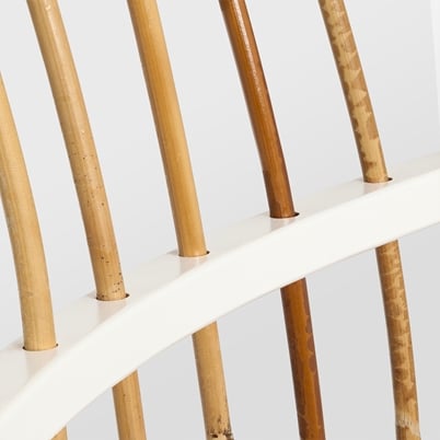 Chair 2025 - Lacquered birch padded seat, White | Svenskt Tenn