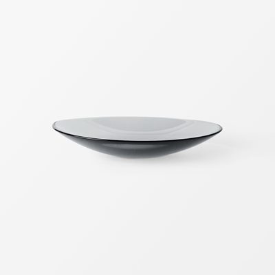 Plate Pond - Svenskt Tenn Online -  Width 21,2 cm Height 3,5 cm, Glass, Ingegerd Råman