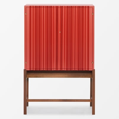 Cabinet 2192 - Width 80 cm, Height 125 cm, Red | Svenskt Tenn