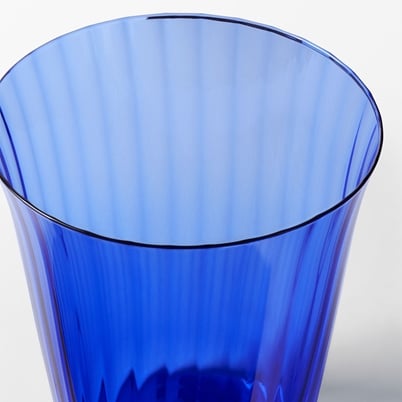 Glass Bris - Navy blue | Svenskt Tenn