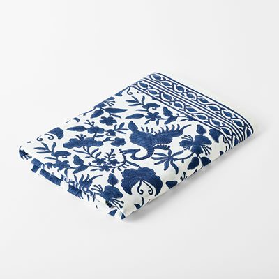 Table Cloth Dragon Bird - Length 350 cm Width 150 cm, Cotton, Drakfågel, Blue, Svenskt Tenn | Svenskt Tenn