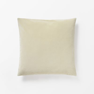 Cushion Velvet - Length 50 cm Width 50 cm, Velvet, Panama Beige, Svenskt Tenn | Svenskt Tenn