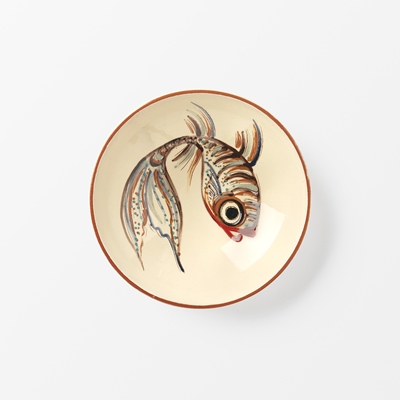 Plate Fish - Svenskt Tenn Online - Ø20 cm, Ceramics, Round, Brown, Datcha