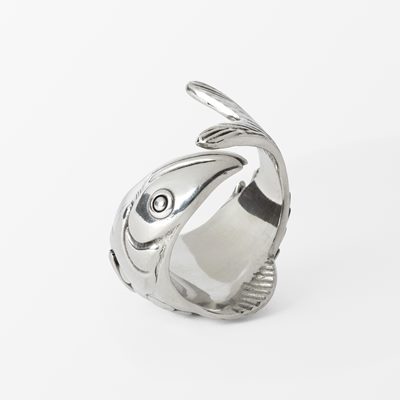 Napkin Ring Fish - Diameter 5 cm, Pewter, Charlotte Lynggaard | Svenskt Tenn