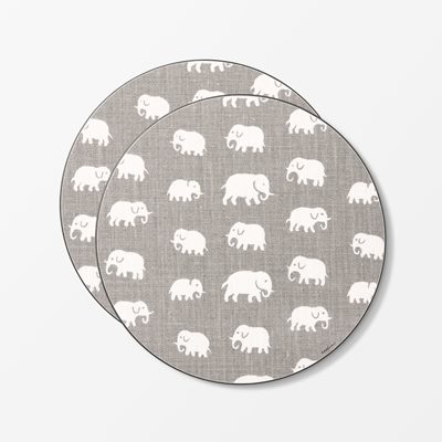 Trivet Elefant - Svenskt Tenn Online - Ø23,5 cm, Cork & Hardboard, Elefant, Round, Warm Grey, Estrid Ericson/Svenskt Tenn