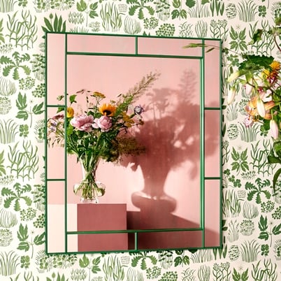 Mirror with Mirrorframe - Green | Svenskt Tenn