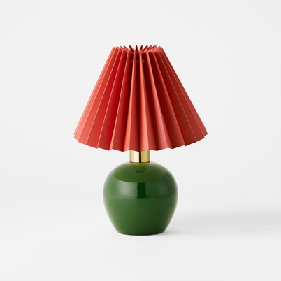 Pleated Lampshade - Height 16,5 cm, Cotton Polyester, Coral | Svenskt Tenn
