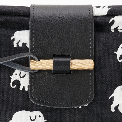 Handbag Elefant - Black | Svenskt Tenn