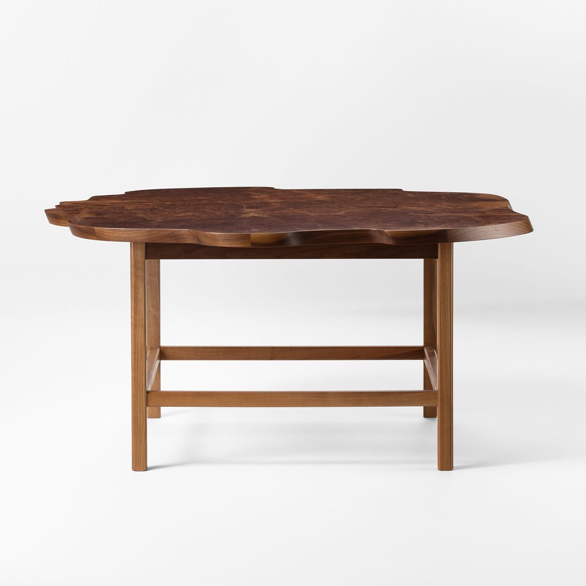 Coffee Table 1057 - Elm burl & Walnut, Josef Frank | Svenskt Tenn