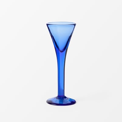 Schnapps Glass Blue | Svenskt Tenn