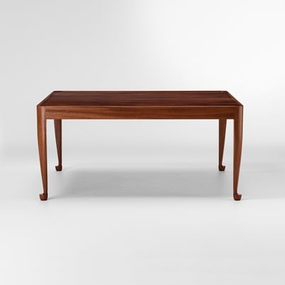 Coffee Table 2073 - Width 105 cm, Length 105 cm, Legs in mahogany, veneered table top in pyramid mahogany | Svenskt Tenn